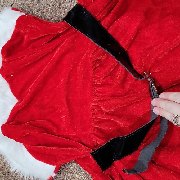 Santa Dress - Picture 3 of 4